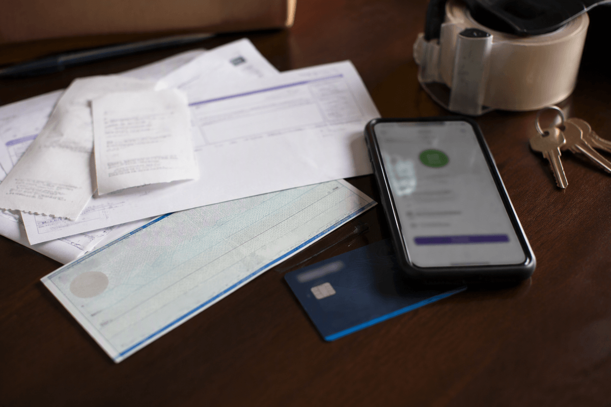 Third mistake: forgetting deposits and cash-flow bottlenecks